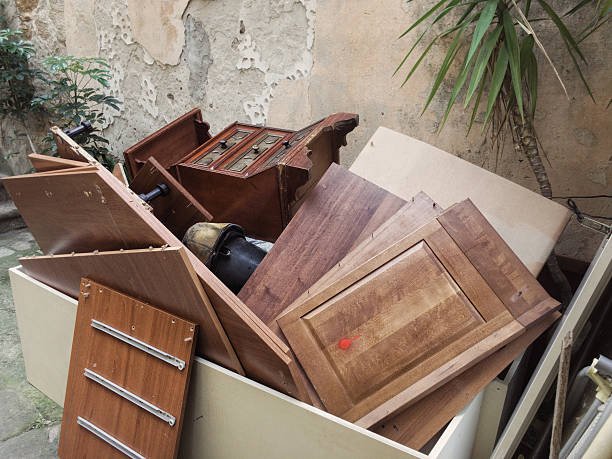 Best Yard Waste Removal  in Schertz, TX
